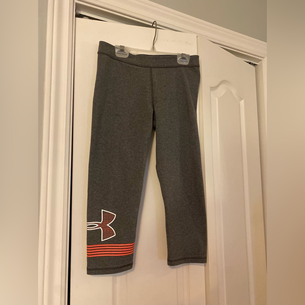 Under Armour Capris - Picture 4 of 6